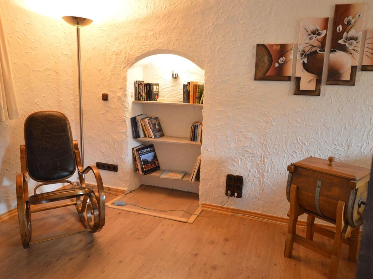 Apartment With Garden In A Wooded Setting Auw bei Prum Exteriér fotografie